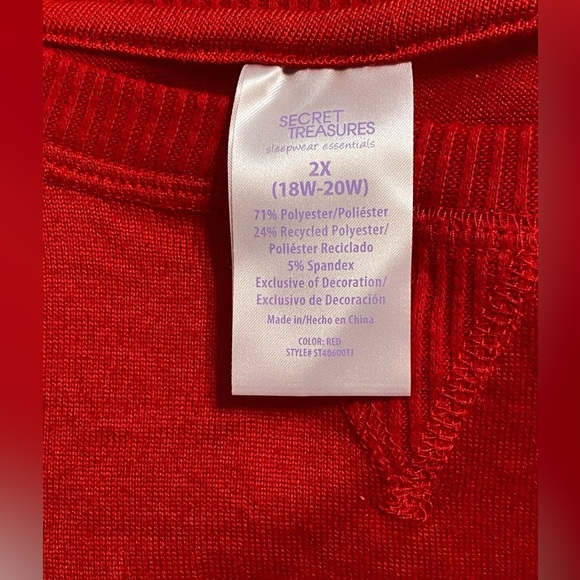 Secret Treasures Women’s Red Christmas Pajama Top 2X plus size - Picture 2 of 5